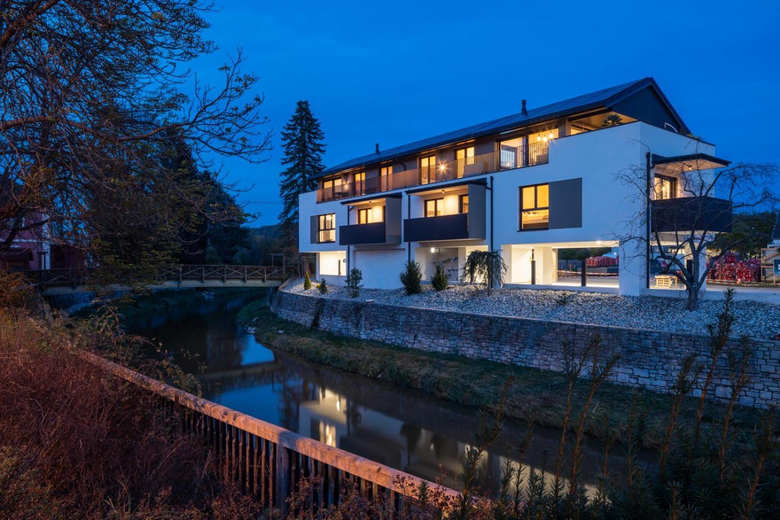 Rivervista Apartments By Mi_Vida Bad Waltersdorf Exteriör bild